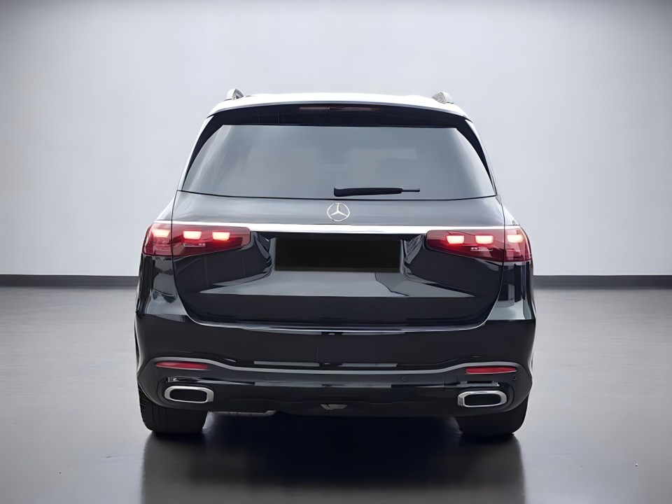 Mercedes-Benz GLS 350d 4MATIC AMG Line (5)