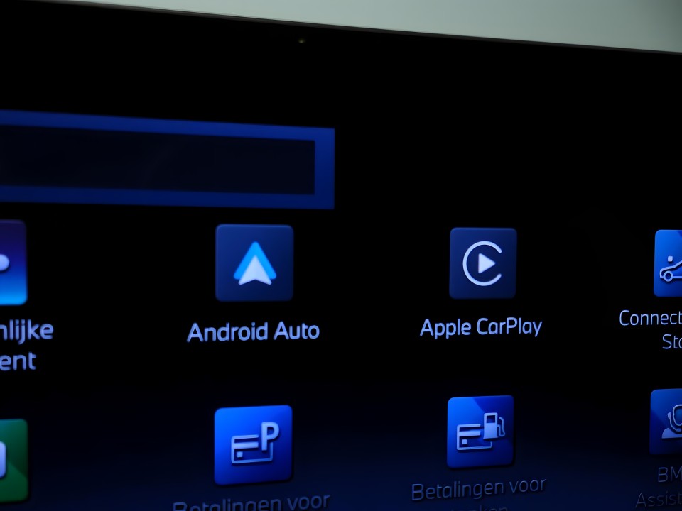 BMW Seria 5 540d xDrive M-Sport - foto 18