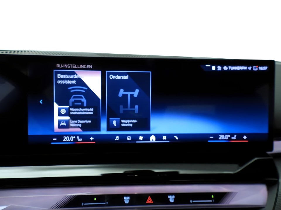 BMW Seria 5 540d xDrive M-Sport - foto 22