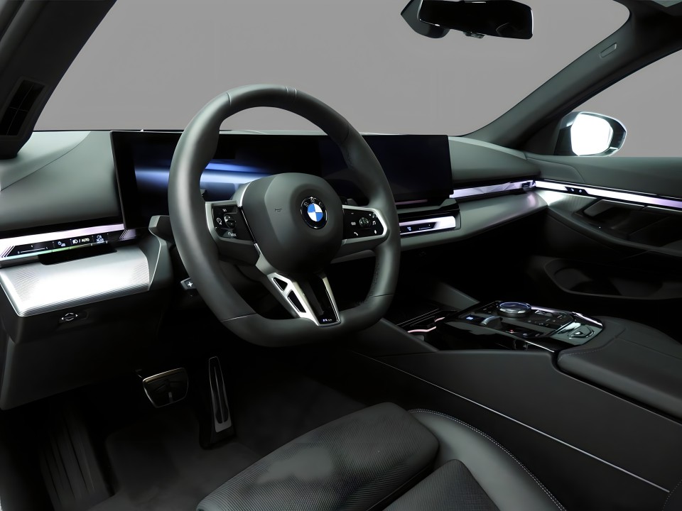 BMW Seria 5 540d xDrive M-Sport - foto 8