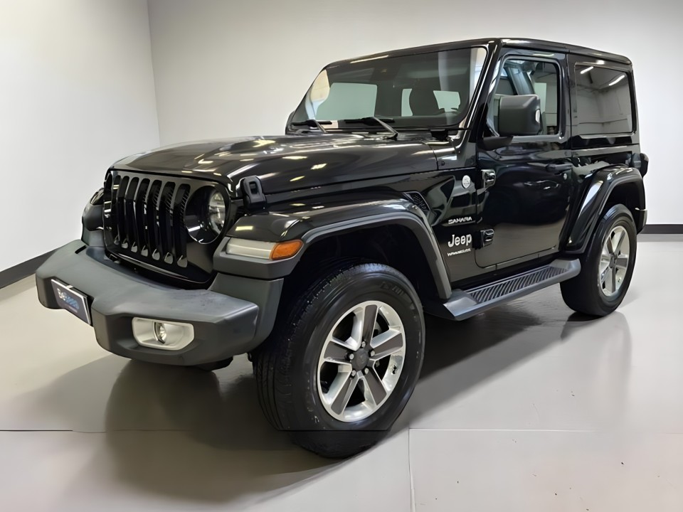 Jeep Wrangler Sahara (1)