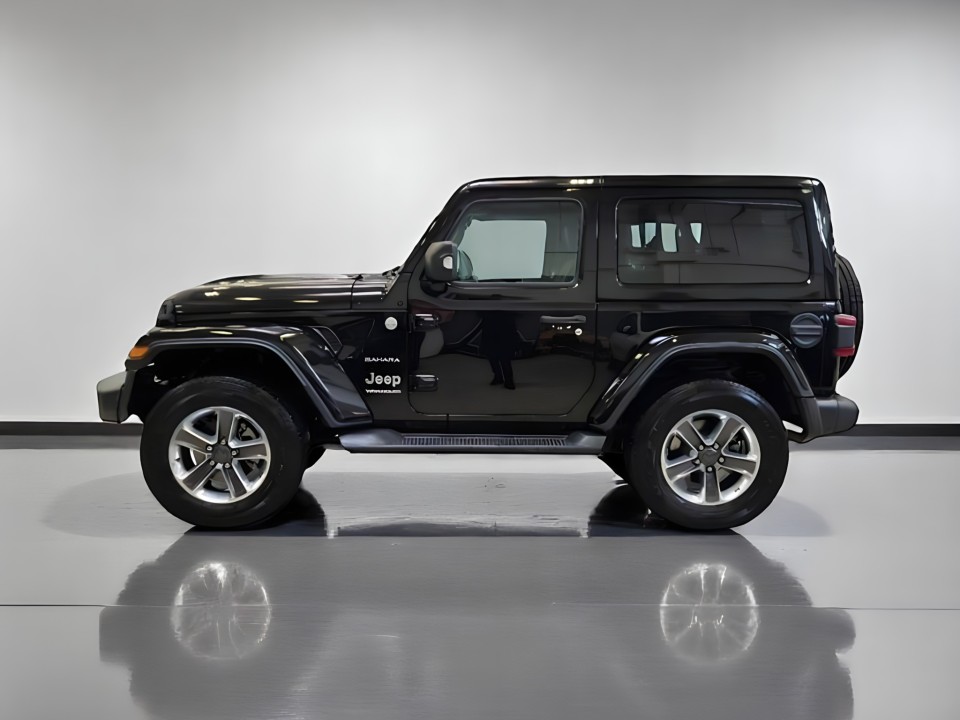 Jeep Wrangler Sahara (2)