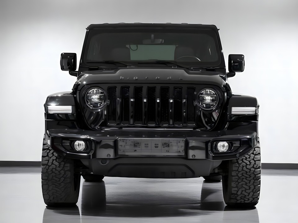 Jeep Wrangler Unlimited Sahara (2)