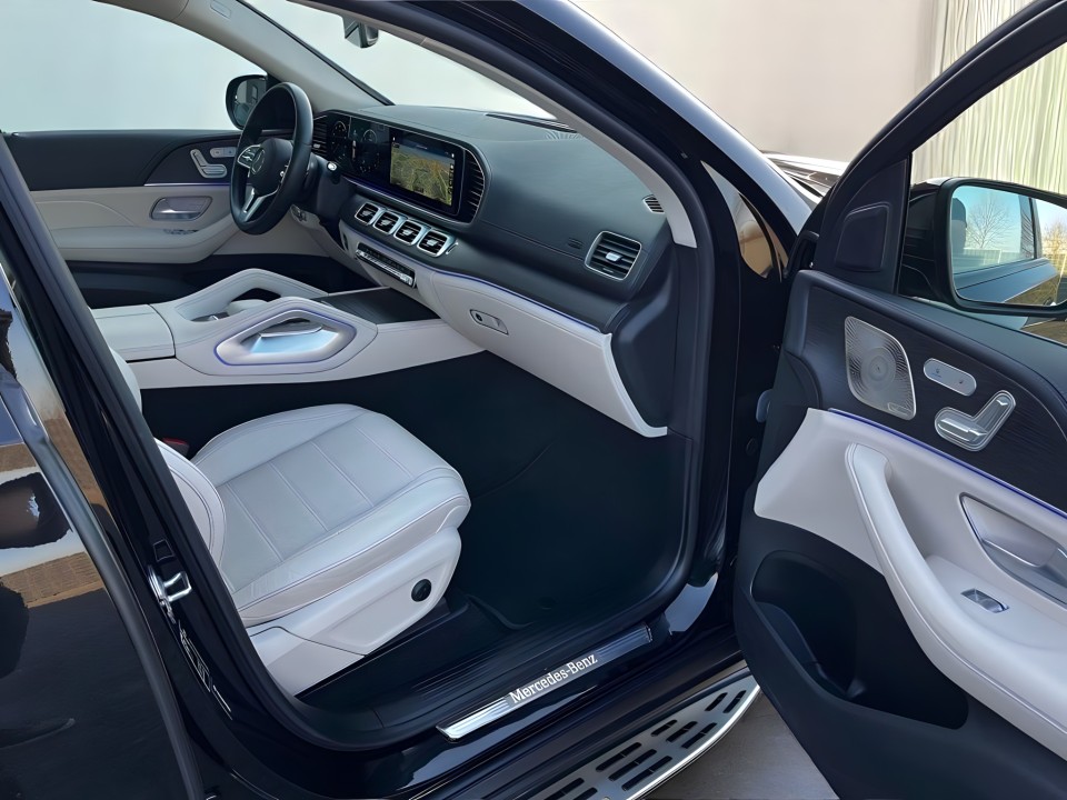 Mercedes-Benz GLE Coupe 350d 4MATIC AMG Line - foto 11
