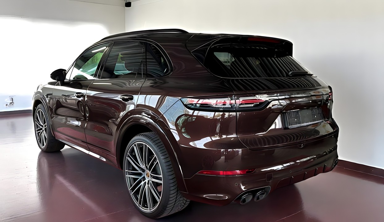 Porsche Cayenne S (4)