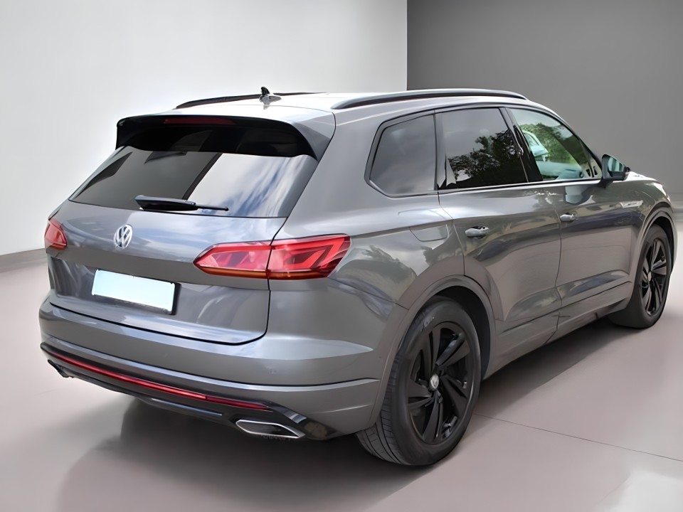 Volkswagen Touareg V6 TDI R-Line (3)