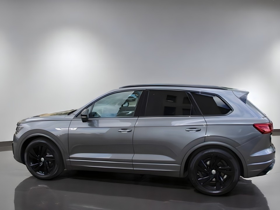 Volkswagen Touareg V6 TDI R-Line (5)