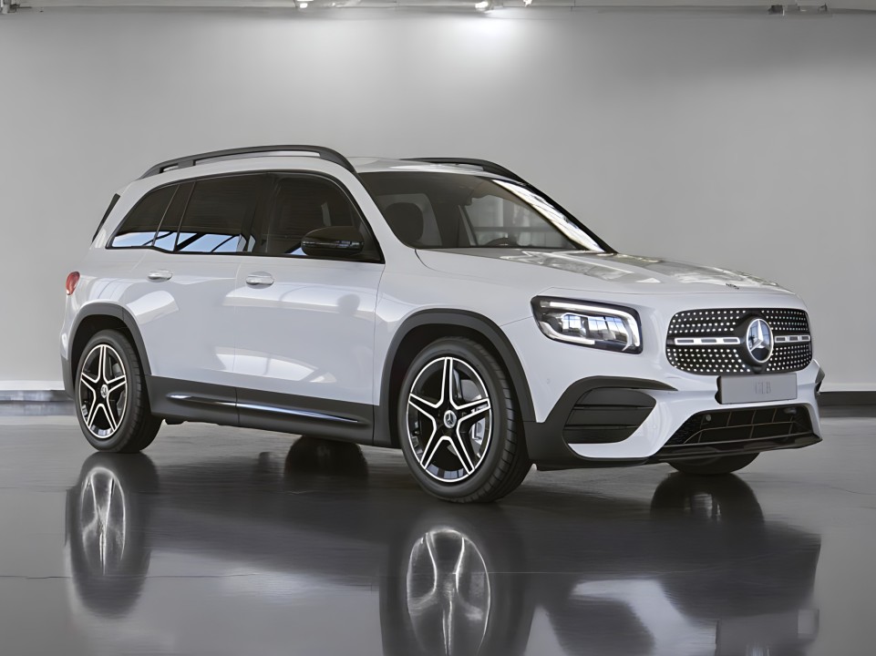Mercedes-Benz GLB 220d 4MATIC AMG (1)