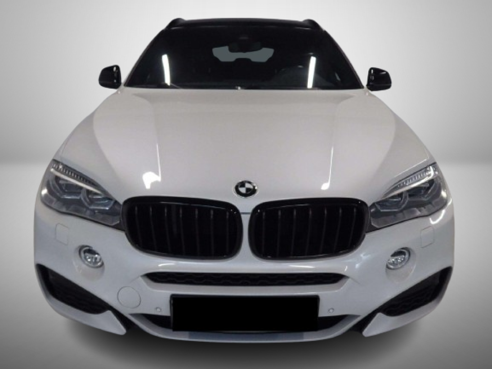 BMW X6 M50d - foto 8