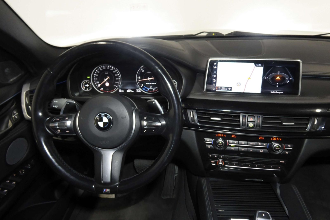 BMW X6 M50d - foto 11