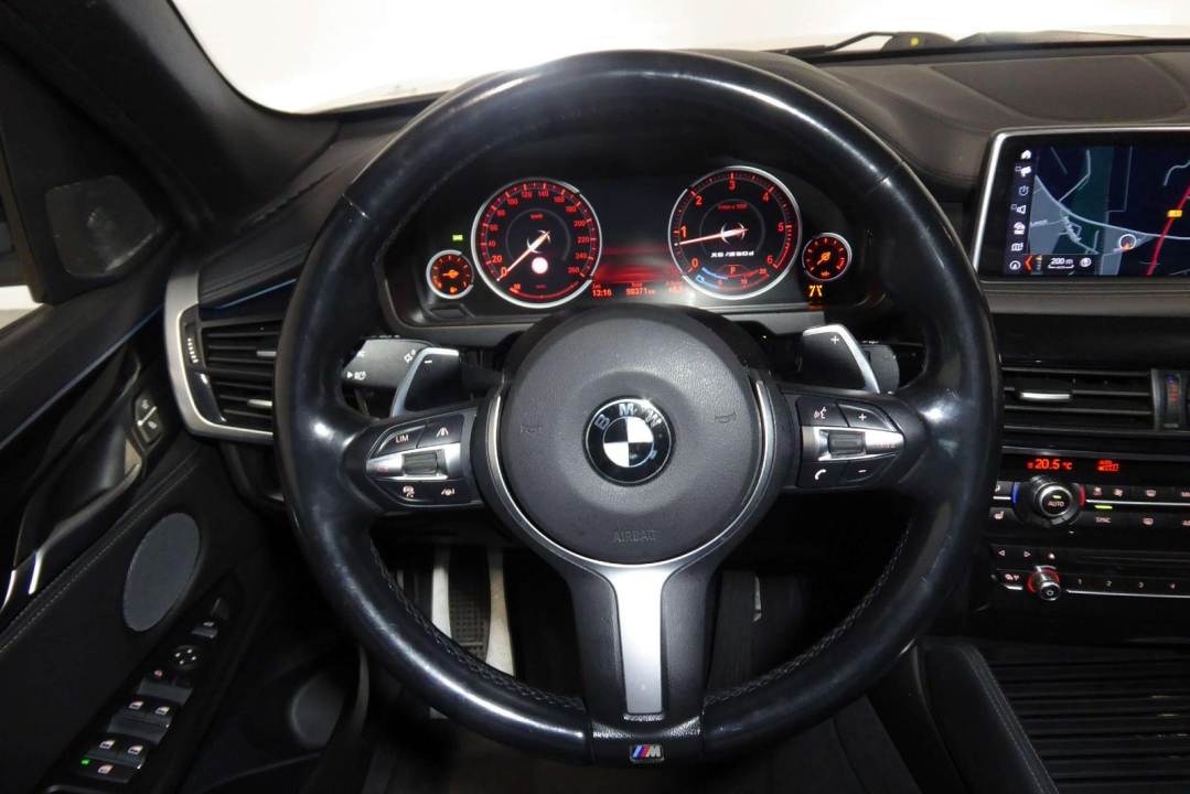 BMW X6 M50d - foto 15