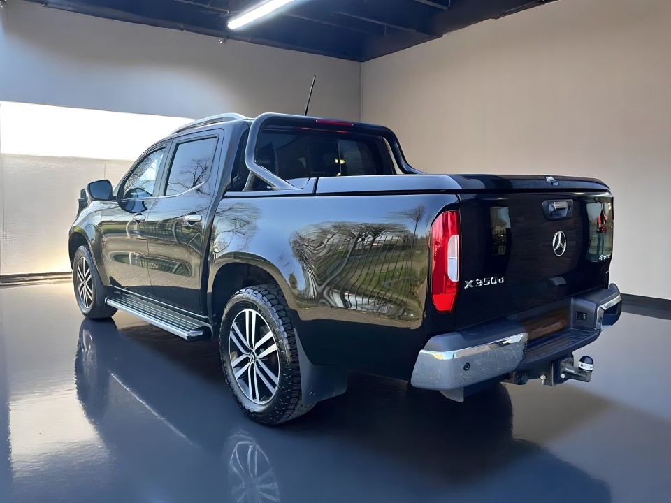 Mercedes-Benz X 350d 4MATIC (4)