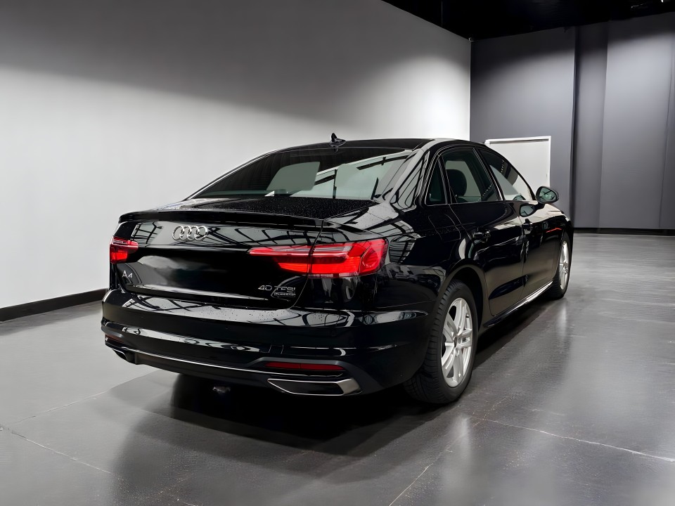 Audi A4 Limousine 40TFSI Quattro S-tronic (2)