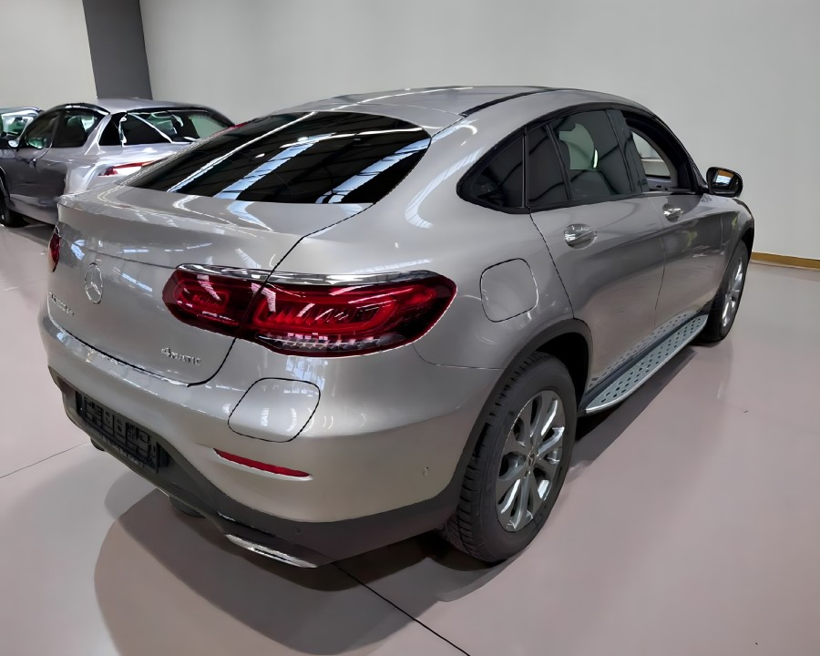 Mercedes-Benz GLC Coupe 300 de (2)