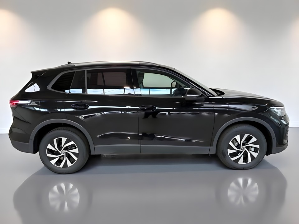 Volkswagen Tiguan Life 2.0TDI DSG 4MOTION (2)