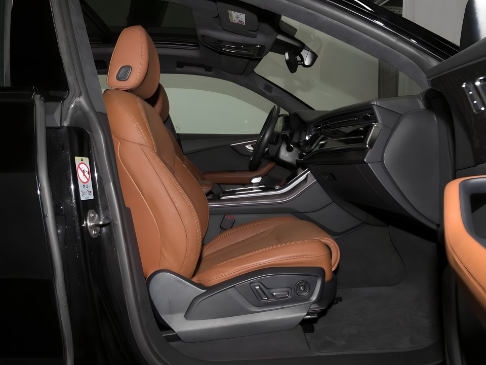 Audi Q8 50TDI quattro tiptronic (3)