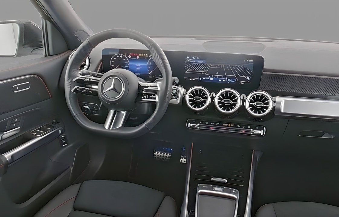 Mercedes-Benz GLB 220 4MATIC AMG (4)