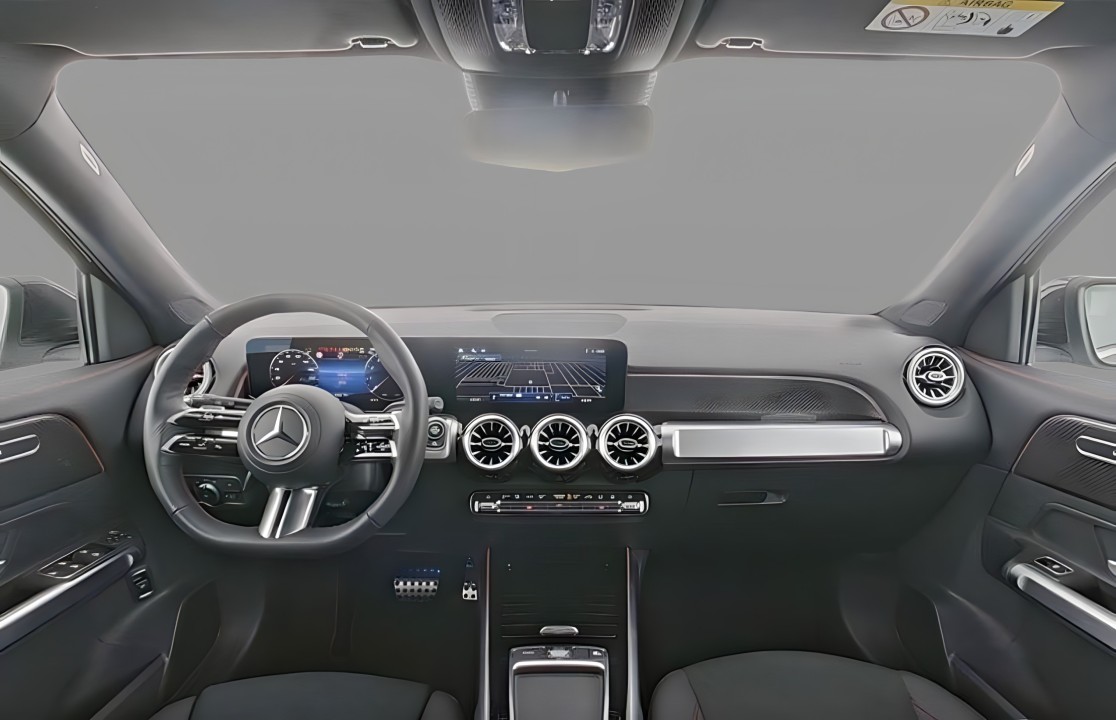 Mercedes-Benz GLB 220 4MATIC AMG (3)
