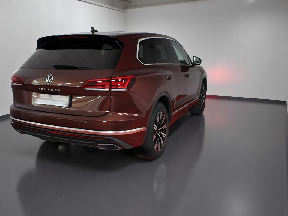 Volkswagen Touareg Elegance (3)