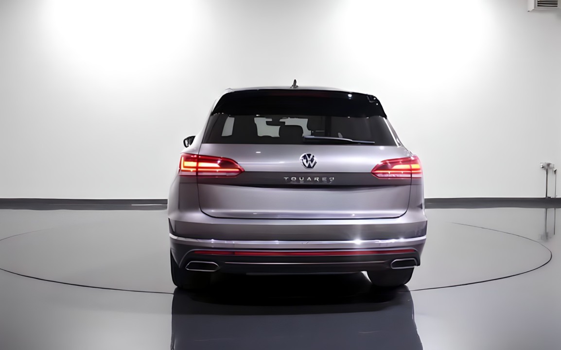 Volkswagen Touareg 3.0 TDI Elegance (3)