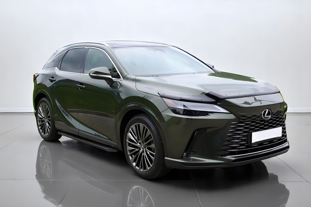 Lexus Seria RX 450h+
