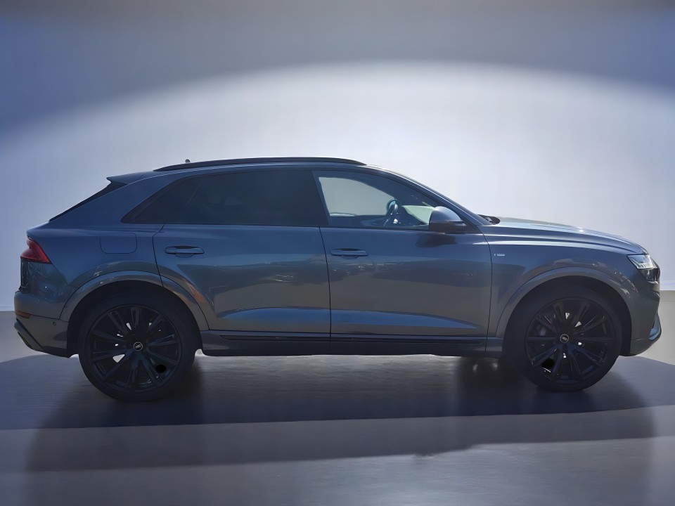 Audi Q8 50TDI quattro tiptronic S-Line (2)