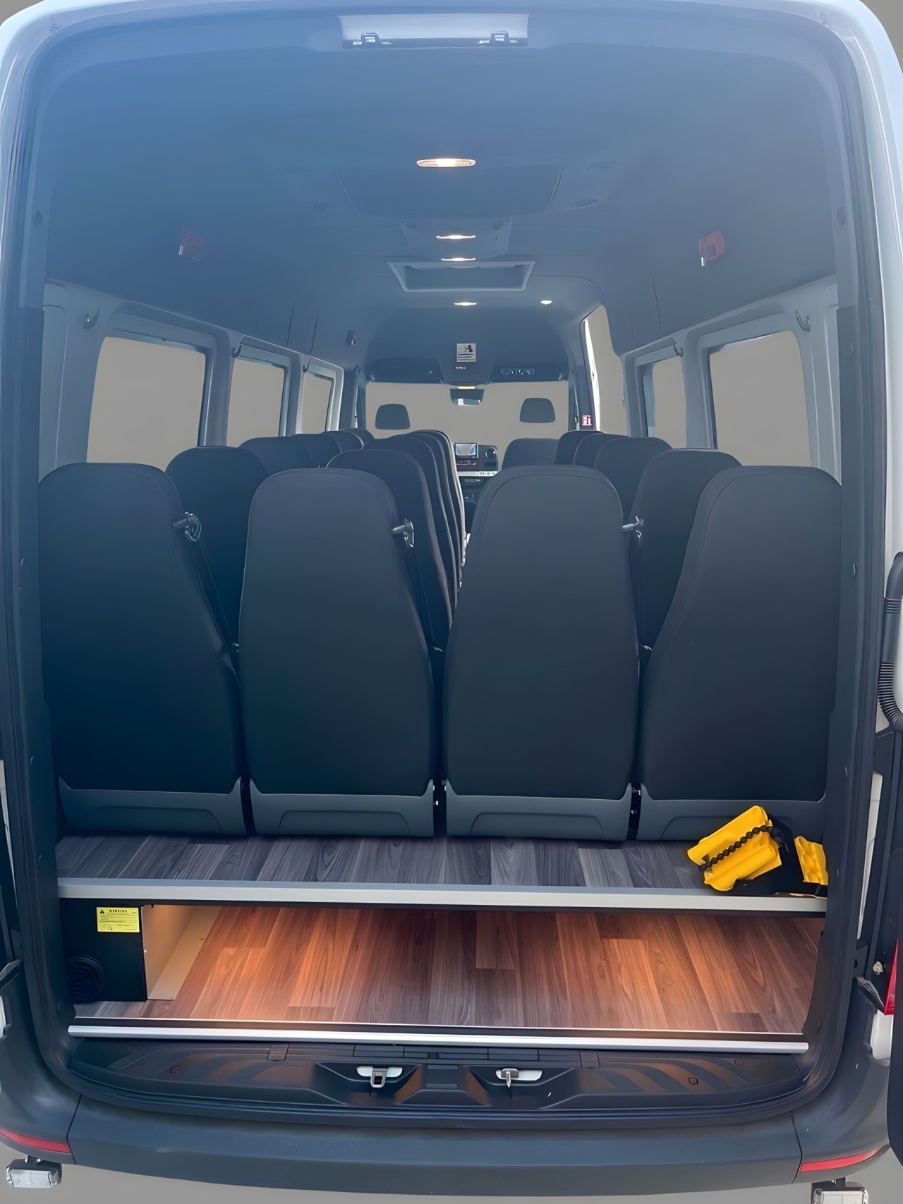 Mercedes-Benz Sprinter 517CDI (5)