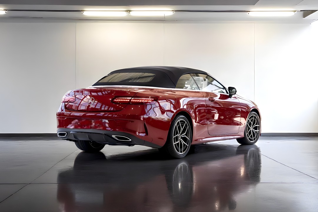 Mercedes-Benz E400d Cabrio 4MATIC AMG (5)