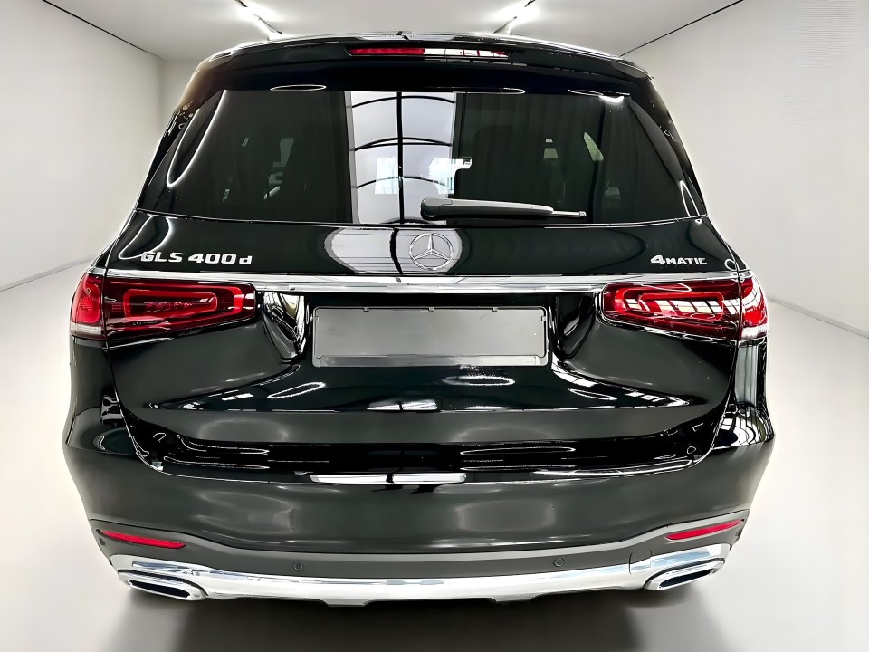 Mercedes-Benz GLS 400d 4MATIC AMG (3)