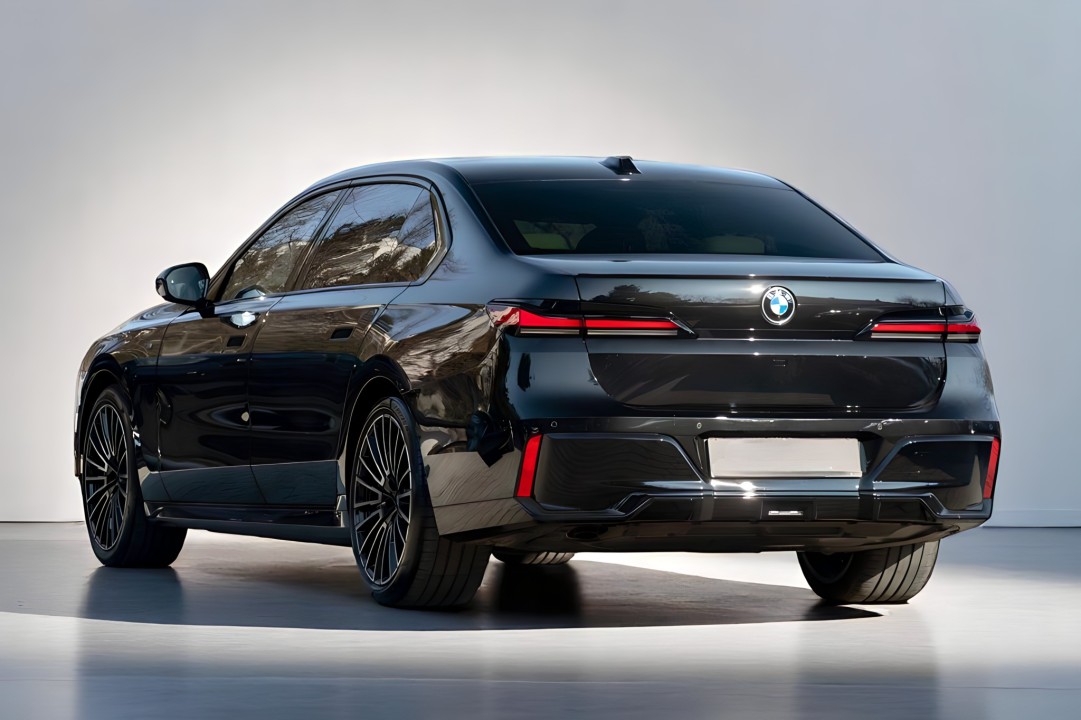 BMW Seria 7 740d xDrive M-Sport (4)