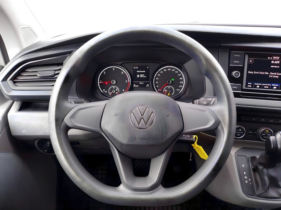 Volkswagen Caravelle 6.1 (5)