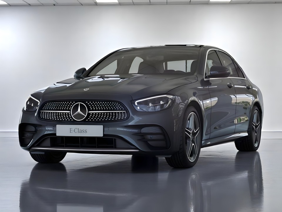 Mercedes-Benz E 300e 4MATIC AMG Line