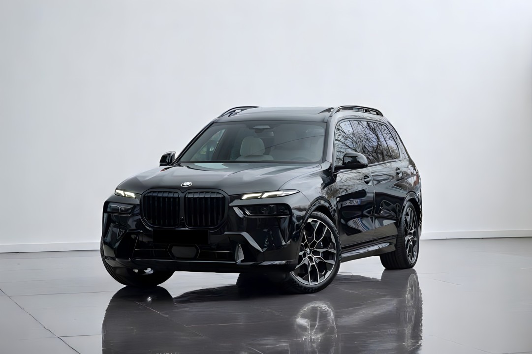 BMW X7 40d M-Sport (5)