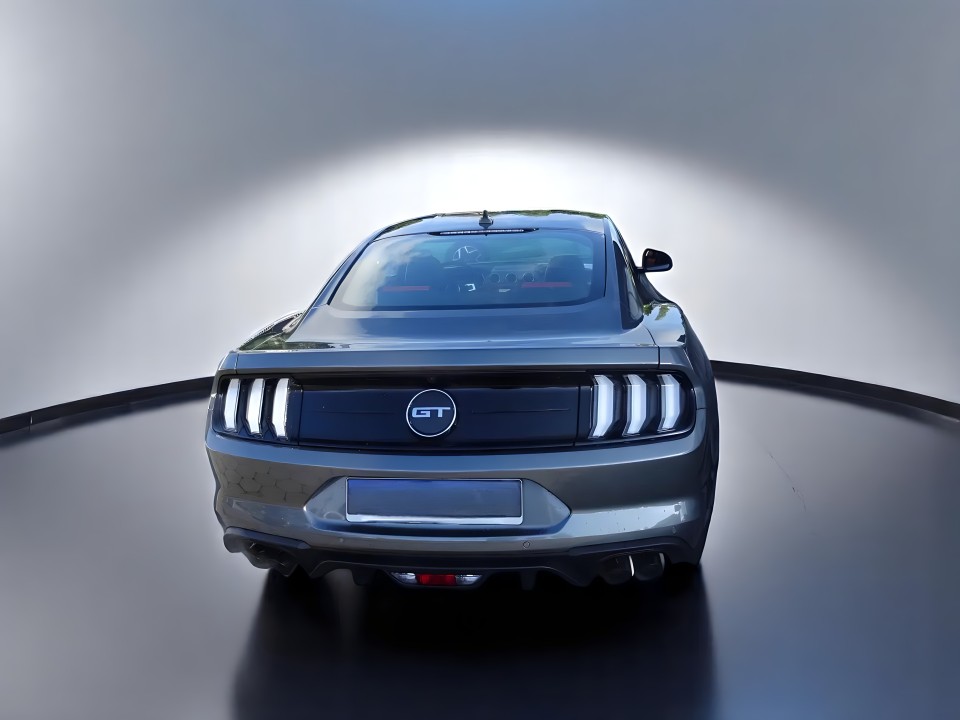 Ford Mustang 5.0 V8 GT Coupe (3)