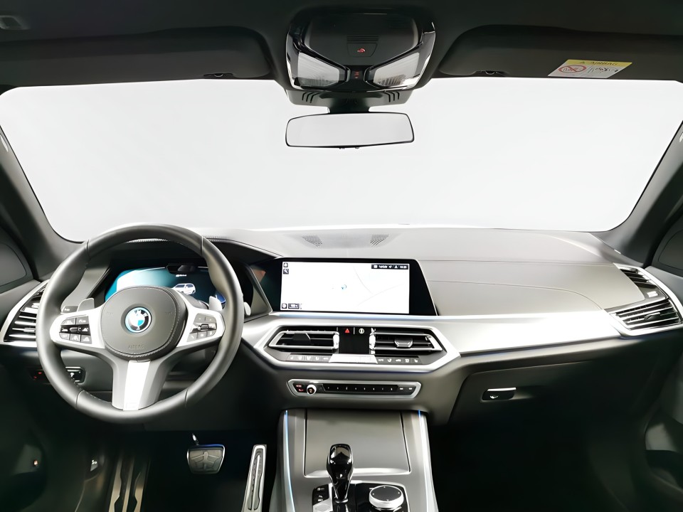 BMW X5 xDrive45e M-Sport (5)