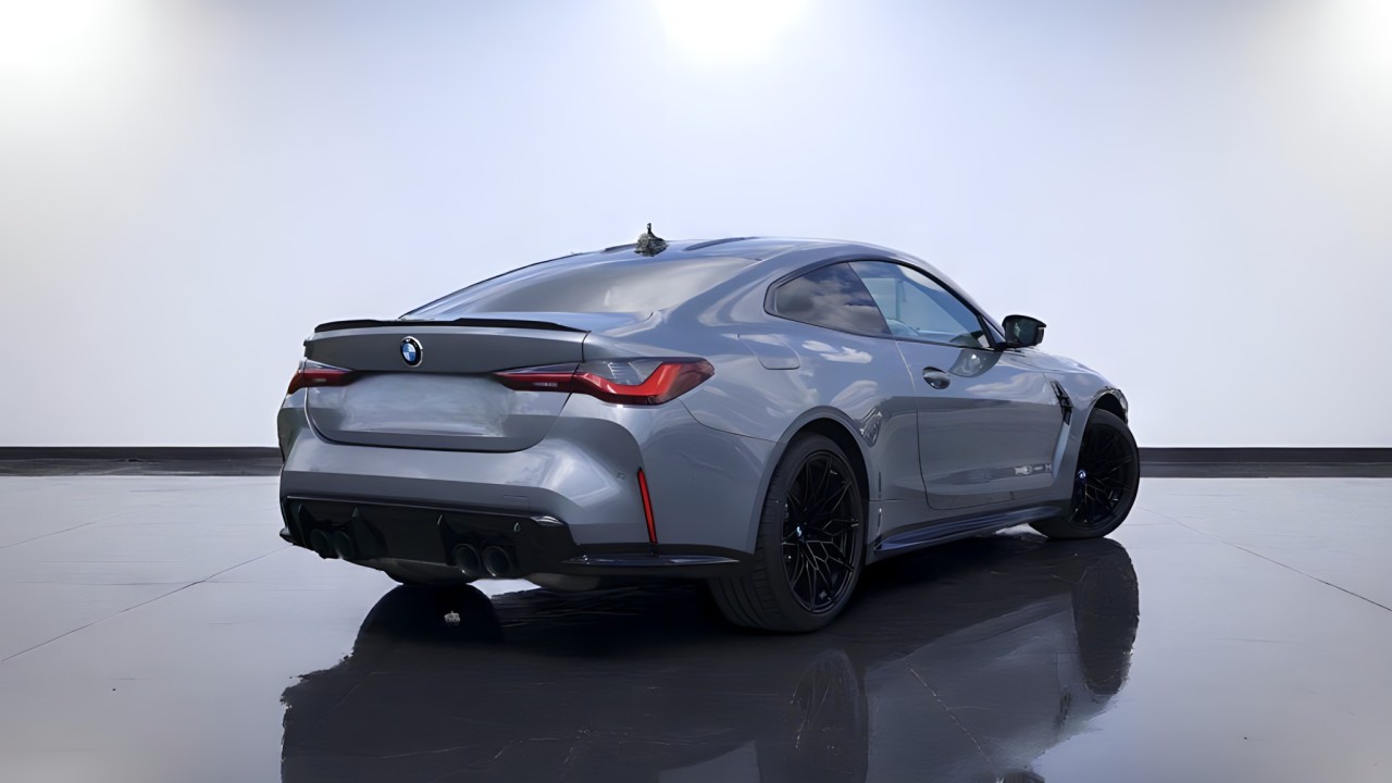 BMW M4 Competition Coupé (4)