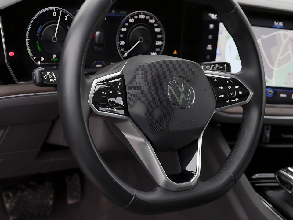 Volkswagen Touareg TSI eHybrid (3)