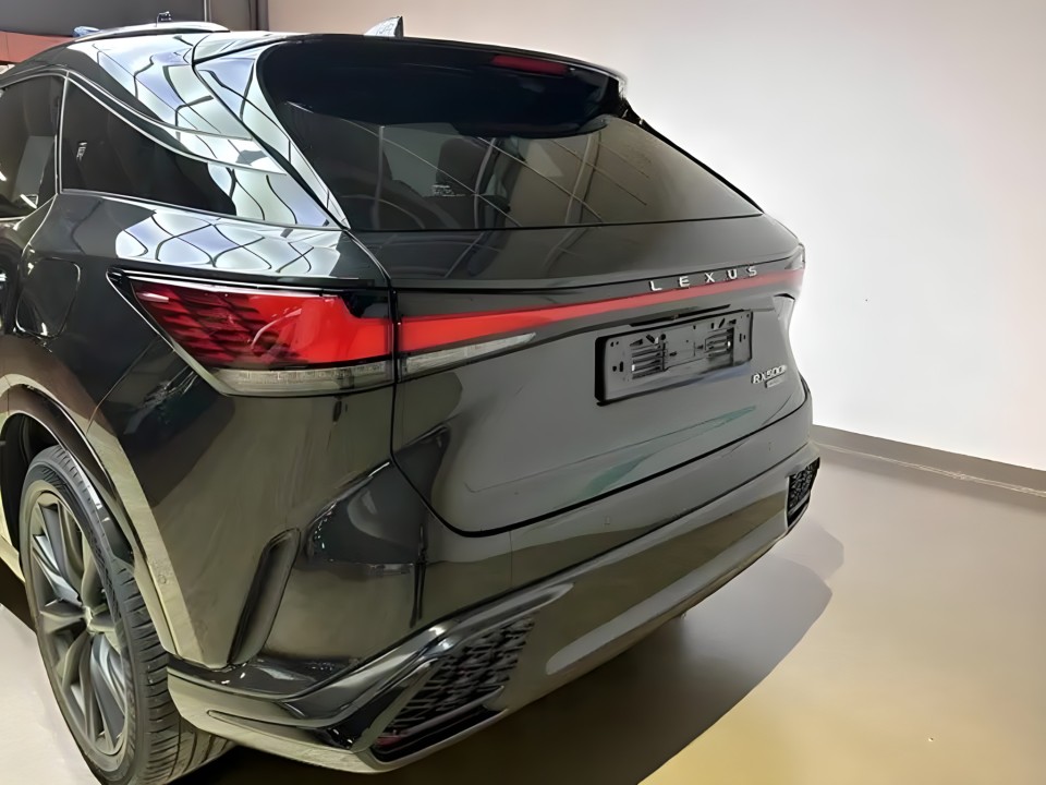 Lexus Seria RX 500h F-Sport (3)