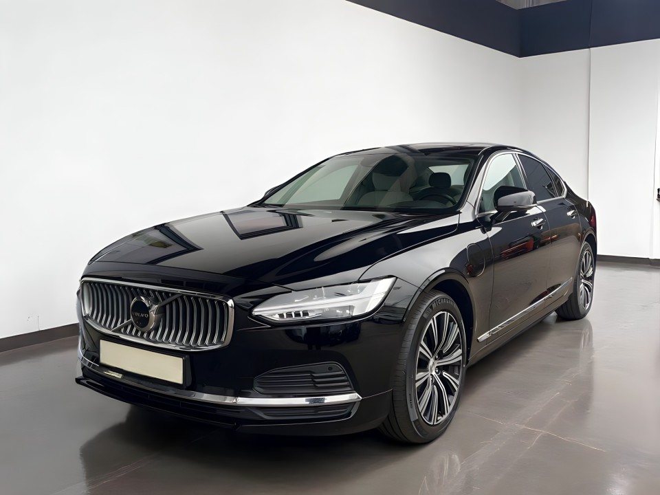 Volvo S90 T8 Twin Engine Inscription Plug-In AWD (5)