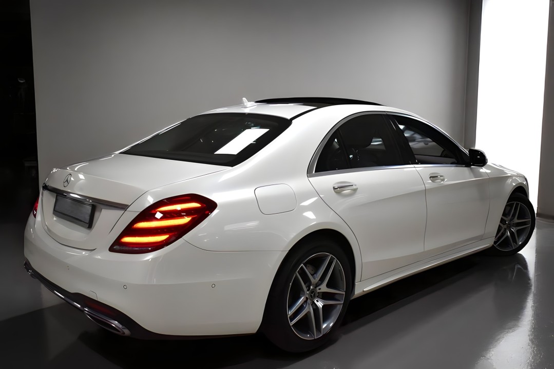 Mercedes-Benz S 400d 4MATIC AMG (5)