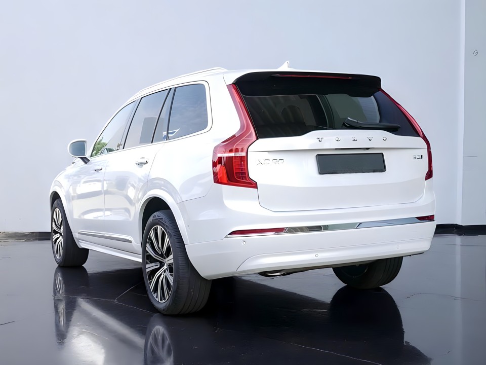 Volvo XC 90 B5 Inscription (3)