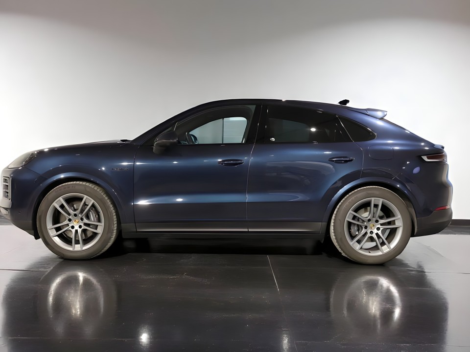 Porsche Cayenne Coupe E-Hybrid (2)