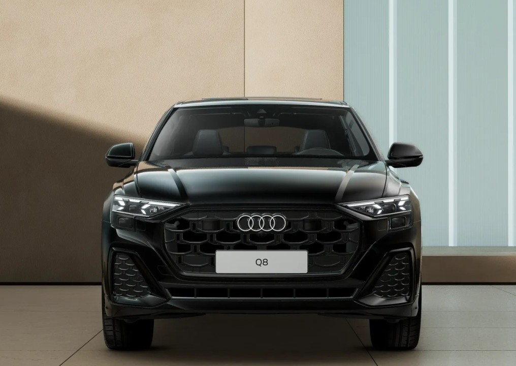 Audi Q8 50TDI Quattro Tiptronic S-line (2)