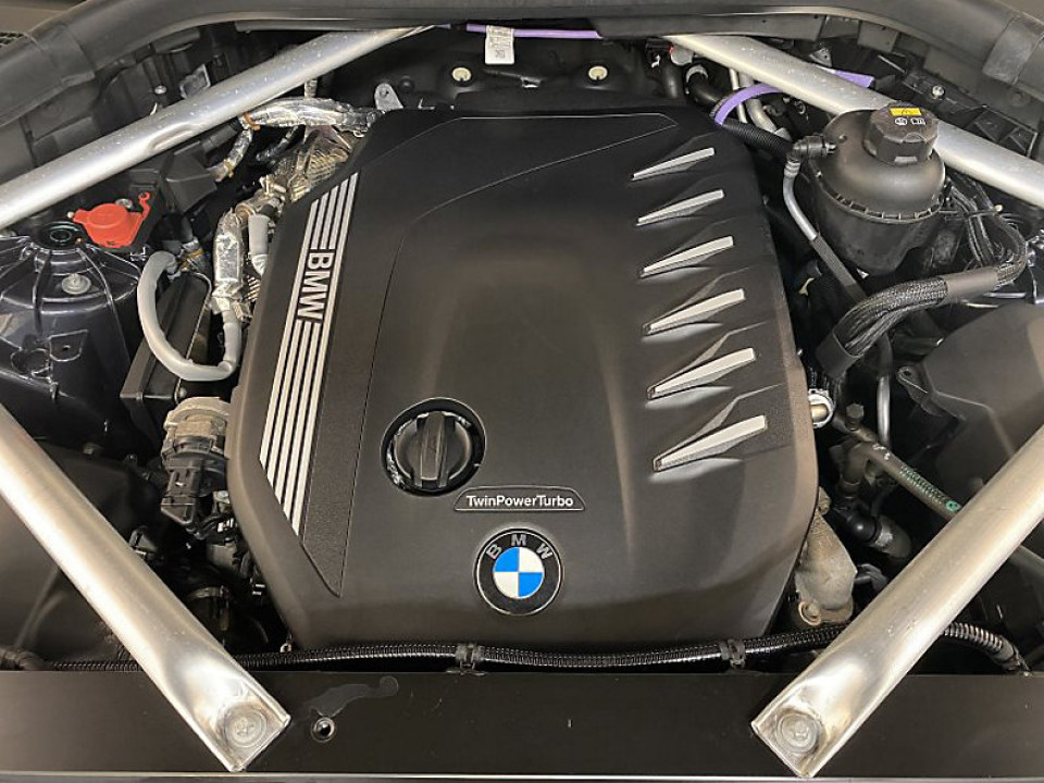 BMW X5 xDrive 40d - foto 17
