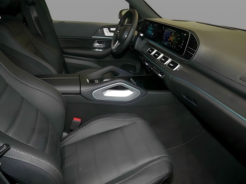 Mercedes-Benz GLS 580 4MATIC (5)