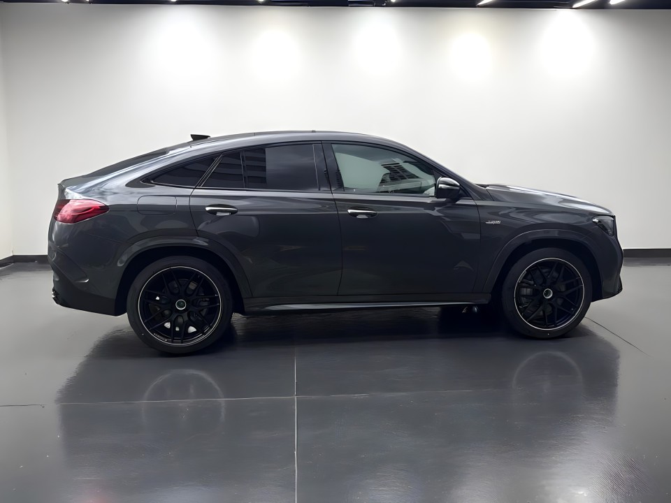 Mercedes-Benz GLE Coupe AMG 53 4MATIC+ (2)