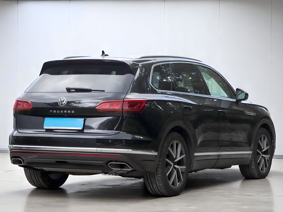 Volkswagen Touareg V6 TDI Elegance (2)