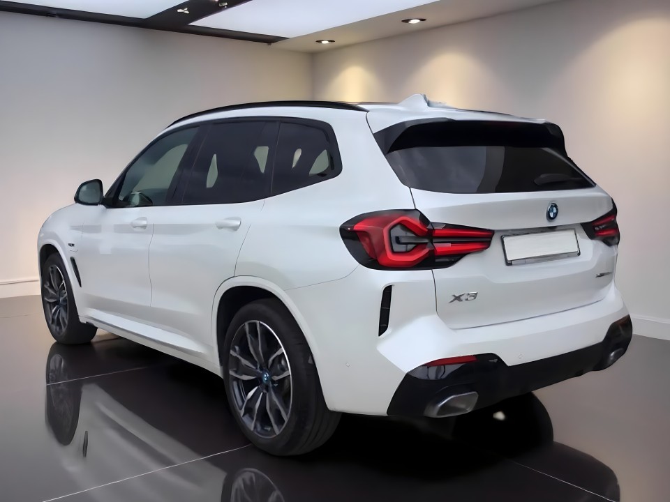 BMW X3 xDrive30e (3)