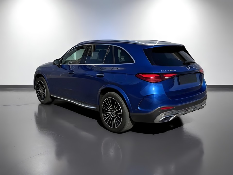 Mercedes-Benz GLC 300 de 4MATIC (3)