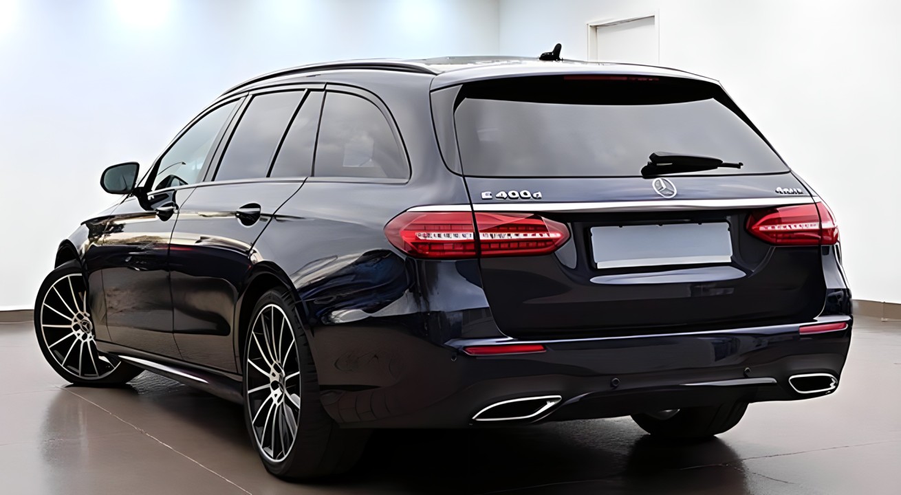Mercedes-Benz E 400d 4MATIC AMG (4)